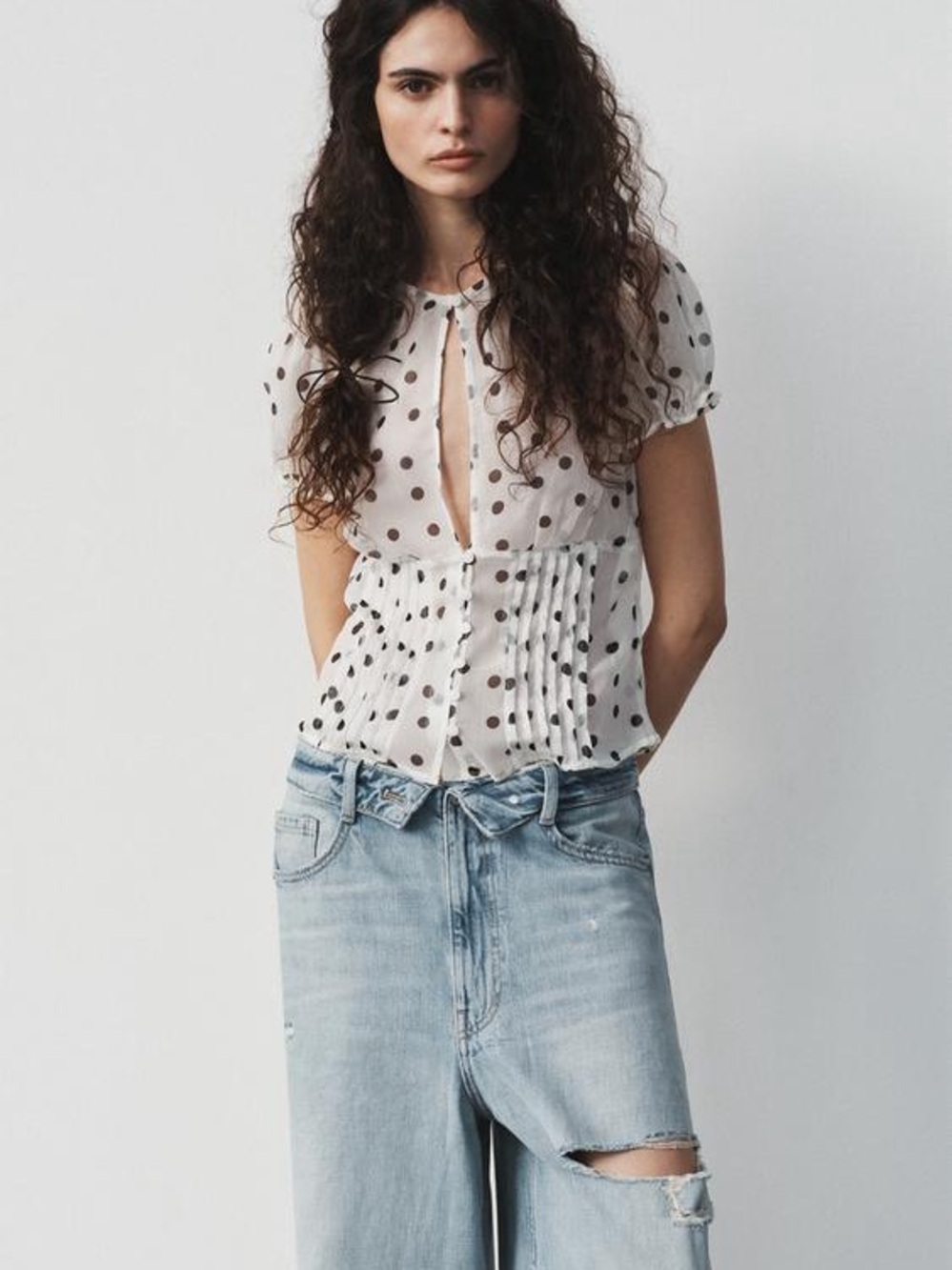 Zara White Polka Dot Short Sleeve Blouse